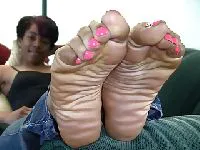 Negro feet