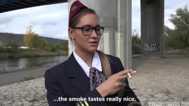 Czeska stewardessa kocha pieniądze